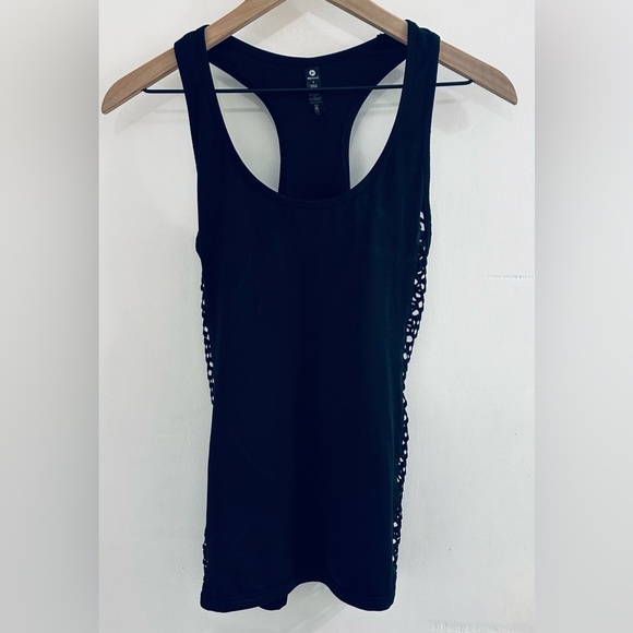 90 Degree By Reflex Tops - 90 Degree by Reflex Racerback Tank Top with Mesh side panels, Women’s Size Small